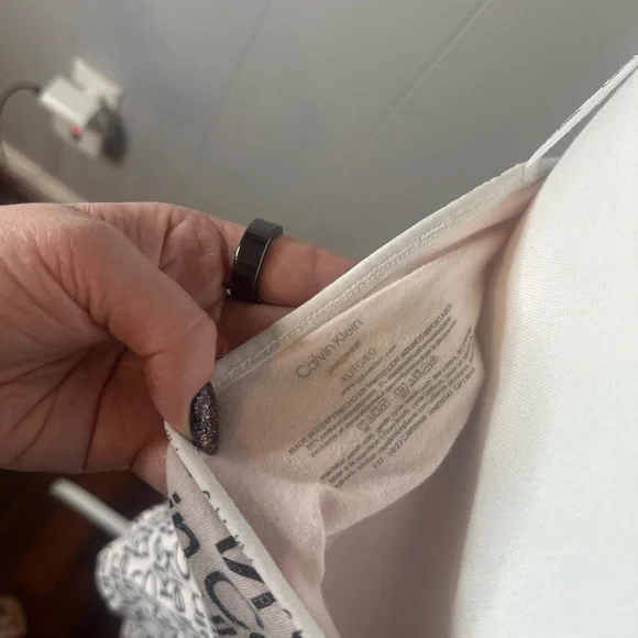 Calvin Klein Logo Print Lounge Set – Tank & Shorts, Size XL - Picture 8 of 8